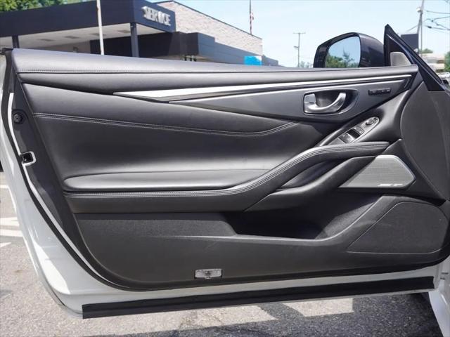 2017 INFINITI Q60 2.0t Premium