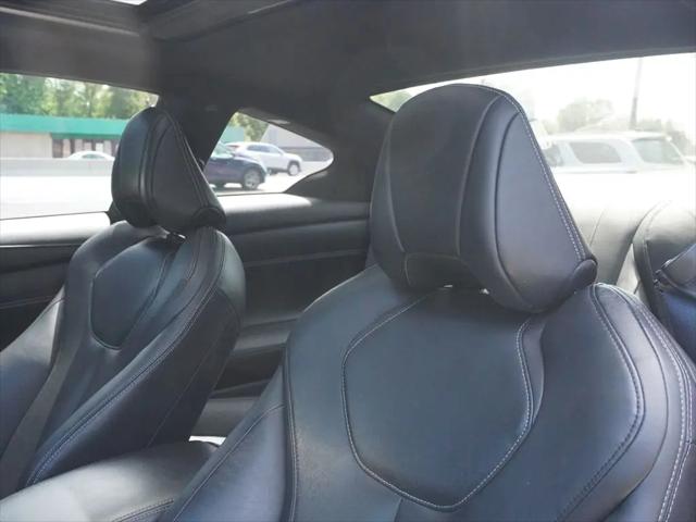 2017 INFINITI Q60 2.0t Premium