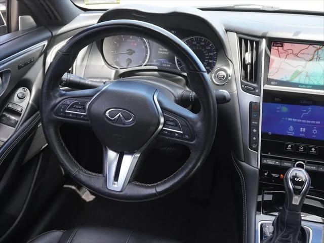 2017 INFINITI Q60 2.0t Premium