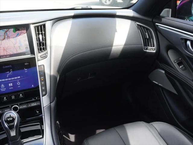 2017 INFINITI Q60 2.0t Premium