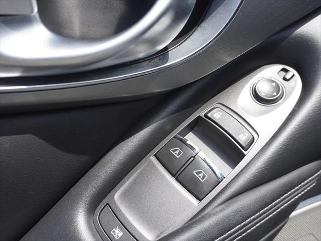 2017 INFINITI Q60 2.0t Premium
