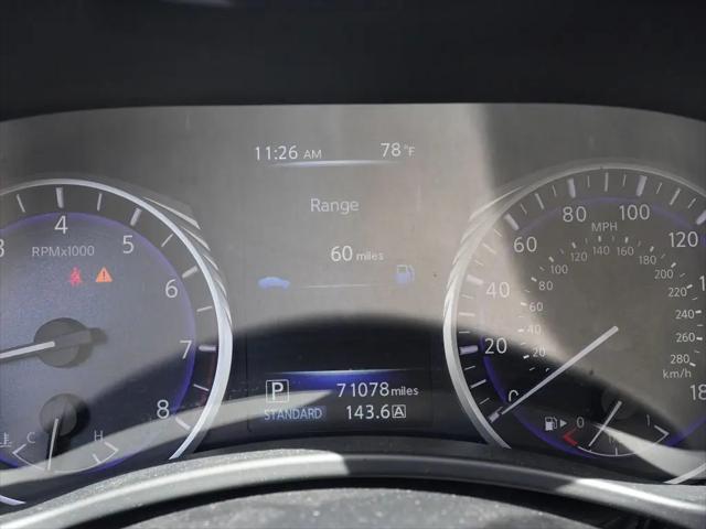 2017 INFINITI Q60 2.0t Premium