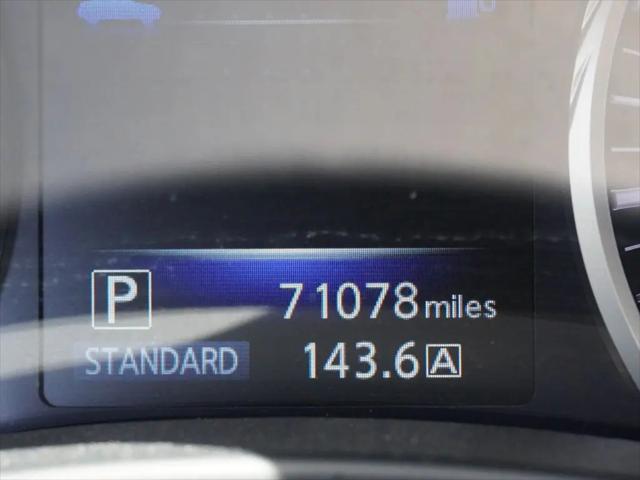 2017 INFINITI Q60 2.0t Premium