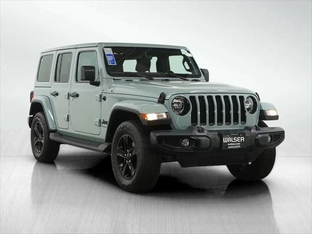 2023 Jeep Wrangler 4-Door Sahara Altitude 4x4