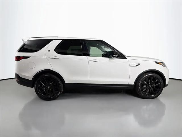 2026 Land Rover Discovery S