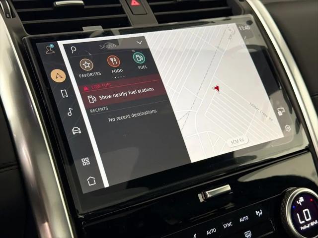 2026 Land Rover Discovery S