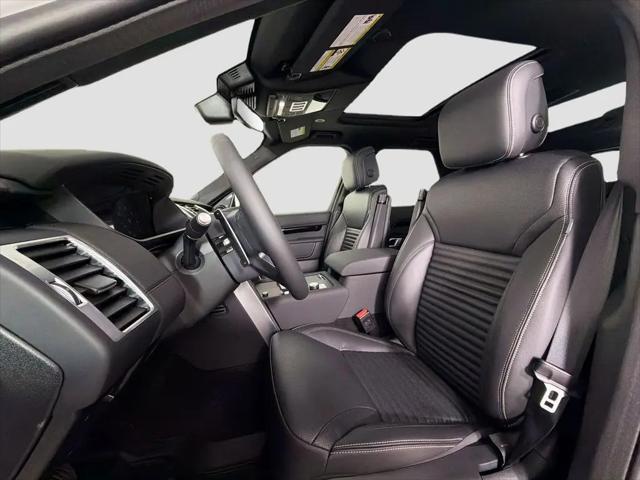 2026 Land Rover Discovery S