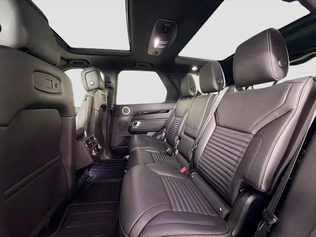 2026 Land Rover Discovery S