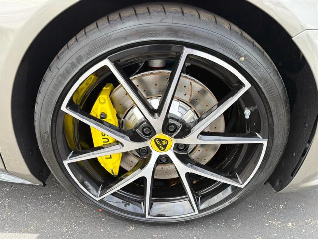 2026 Lotus Emira V6 SE