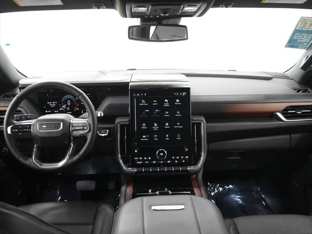 2025 GMC Yukon XL 4WD Denali