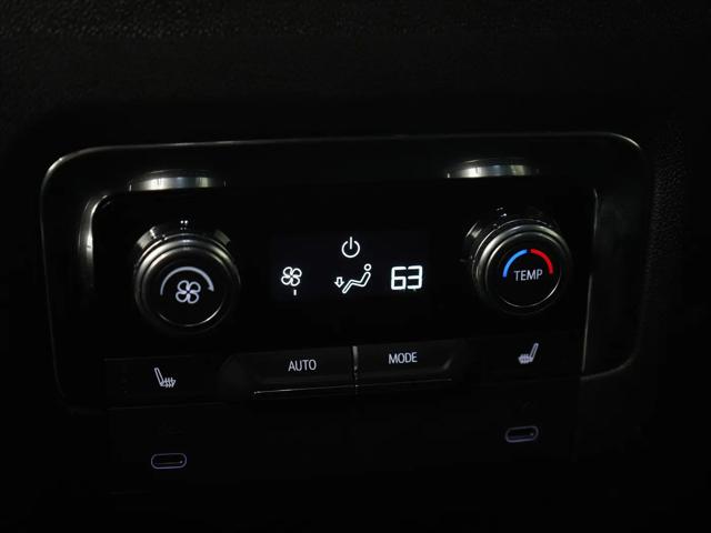 2025 GMC Yukon XL 4WD Denali