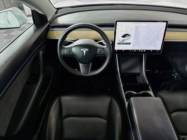 2020 Tesla Model 3 Standard Range Rear-Wheel Drive