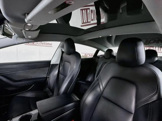 2020 Tesla Model 3 Standard Range Rear-Wheel Drive