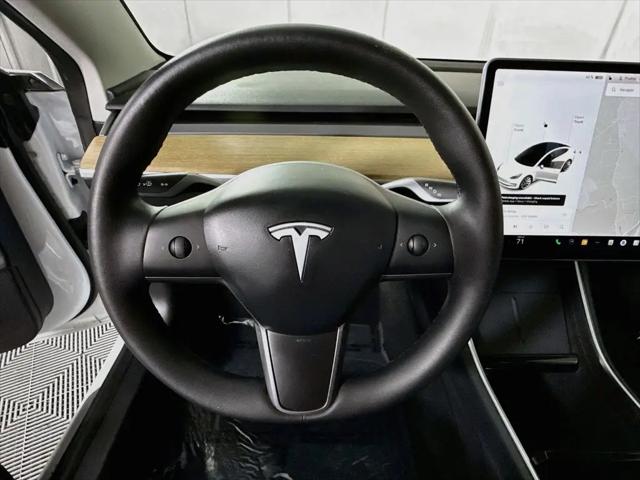2020 Tesla Model 3 Standard Range Rear-Wheel Drive