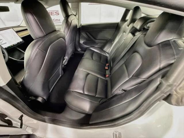 2020 Tesla Model 3 Standard Range Rear-Wheel Drive