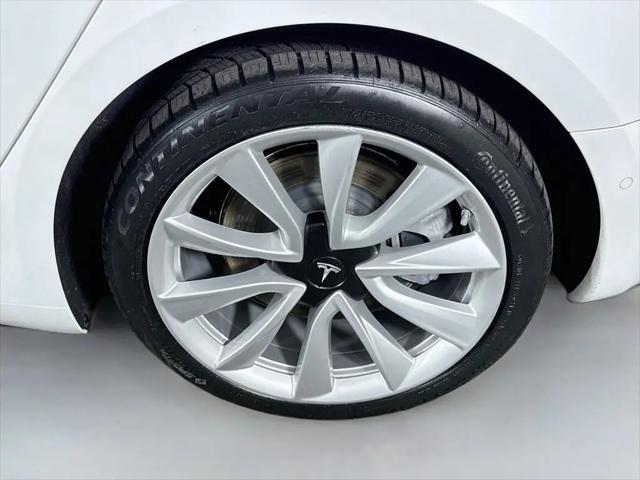 2020 Tesla Model 3 Standard Range Rear-Wheel Drive