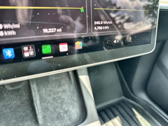 2025 Tesla Model Y Long Range Dual Motor All-Wheel Drive
