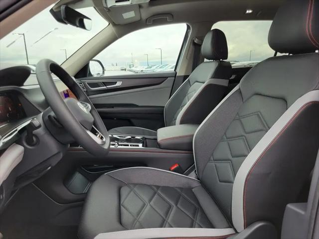 2026 Volkswagen Atlas Peak Edition