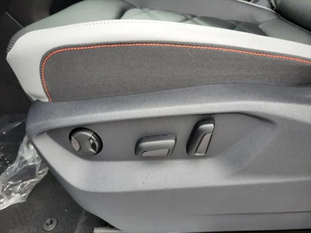 2026 Volkswagen Atlas Peak Edition