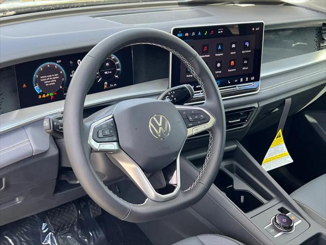 2025 Volkswagen Tiguan 2.0T SE