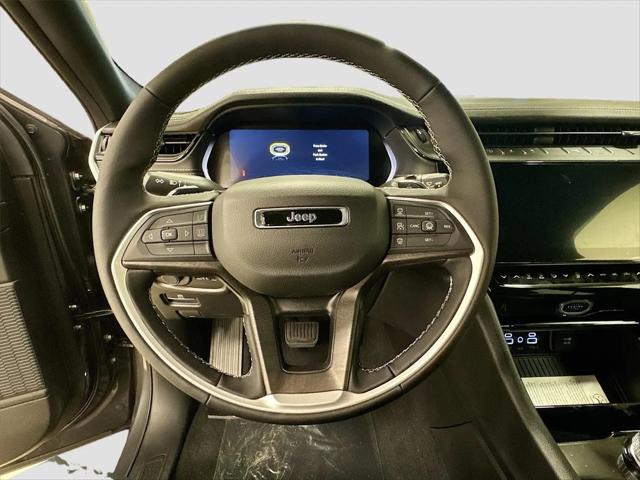 2026 Jeep Grand Cherokee L Altitude 4x2