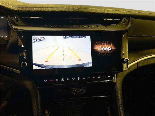 2026 Jeep Grand Cherokee L Altitude 4x2