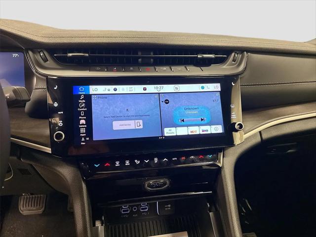 2026 Jeep Grand Cherokee L Altitude 4x2