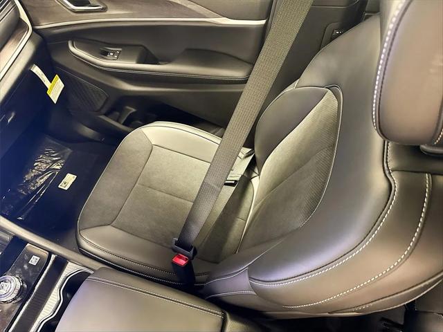 2026 Jeep Grand Cherokee L Altitude 4x2