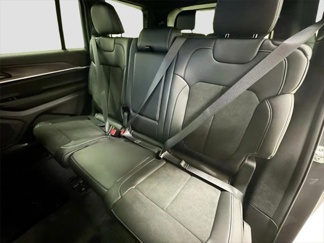 2026 Jeep Grand Cherokee L Altitude 4x2
