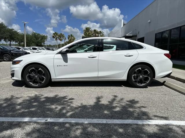 2022 Chevrolet Malibu FWD LT