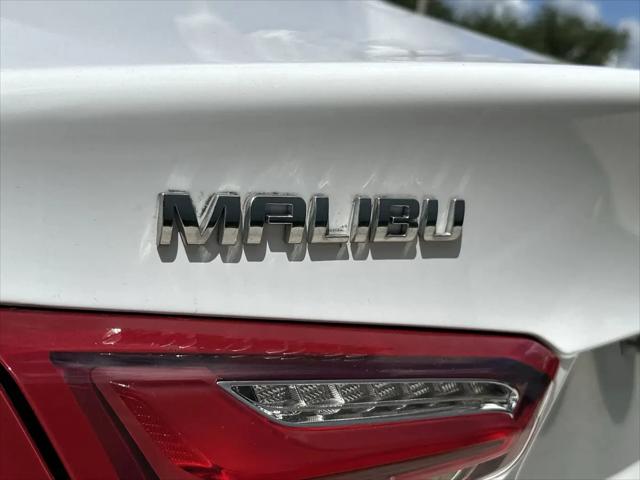 2022 Chevrolet Malibu FWD LT
