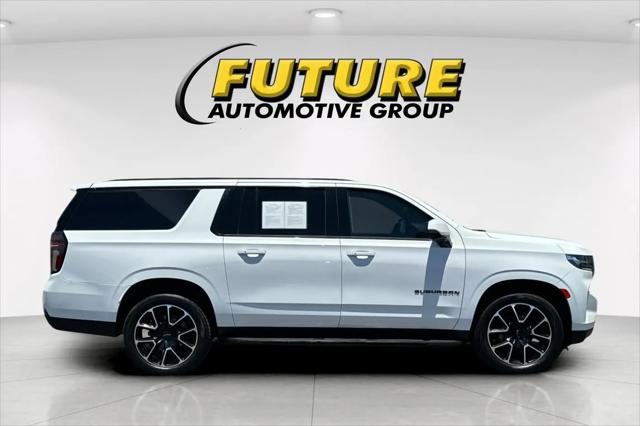 2021 Chevrolet Suburban 4WD RST