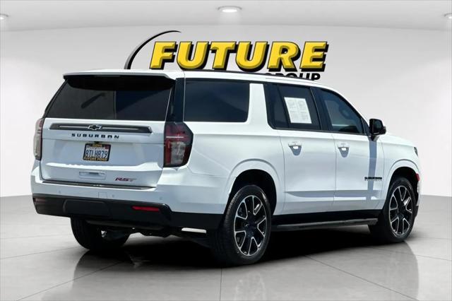 2021 Chevrolet Suburban 4WD RST