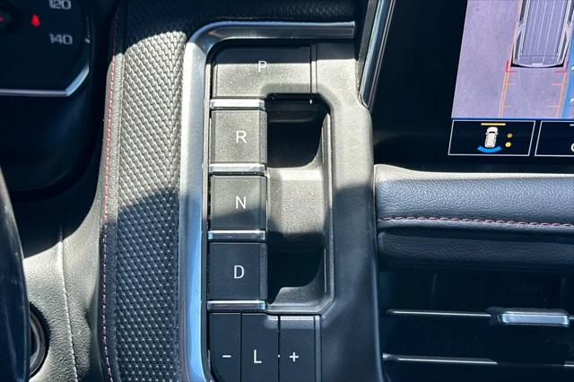 2021 Chevrolet Suburban 4WD RST