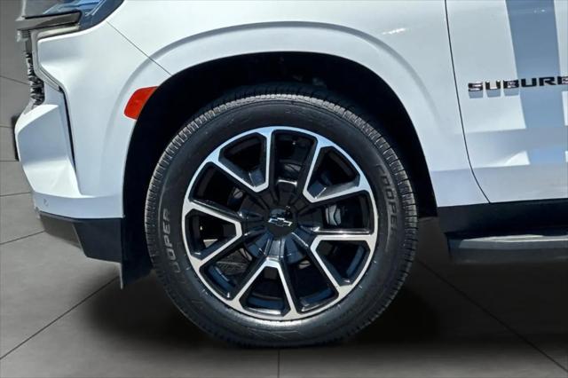 2021 Chevrolet Suburban 4WD RST