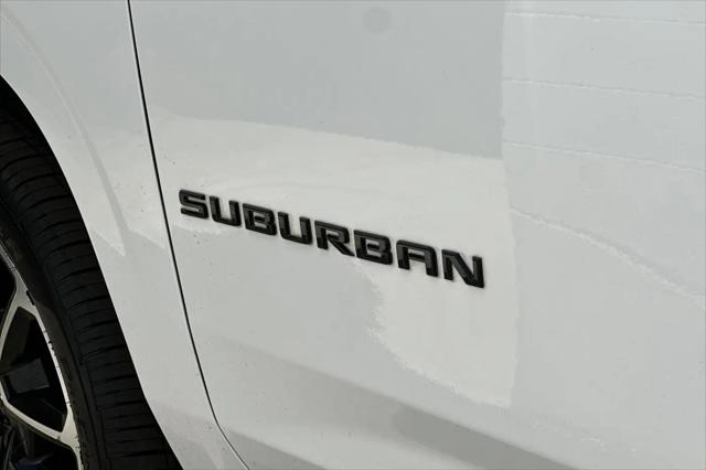2021 Chevrolet Suburban 4WD RST