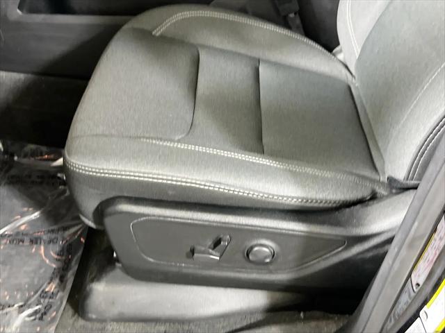 2023 Ram 1500 Big Horn Crew Cab 4x4 5'7" Box