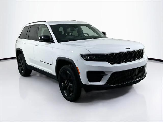 2023 Jeep Grand Cherokee Altitude 4x4