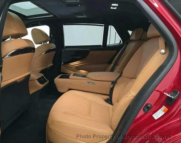 2024 Lexus LS 500h LS 500h