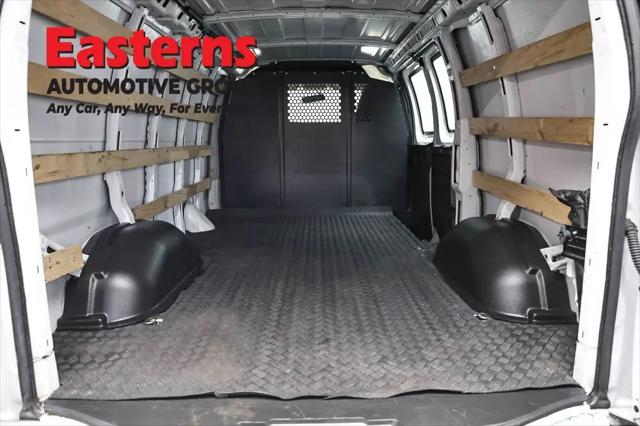 2024 GMC Savana Cargo RWD 2500 Regular Wheelbase Work Van