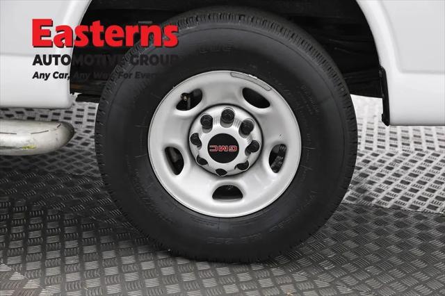 2024 GMC Savana Cargo RWD 2500 Regular Wheelbase Work Van