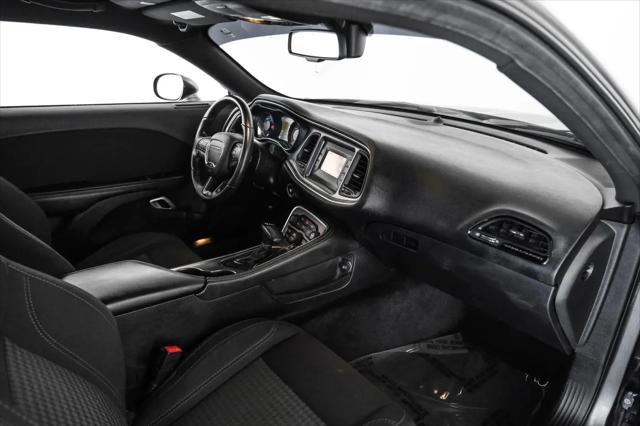 2017 Dodge Challenger SXT