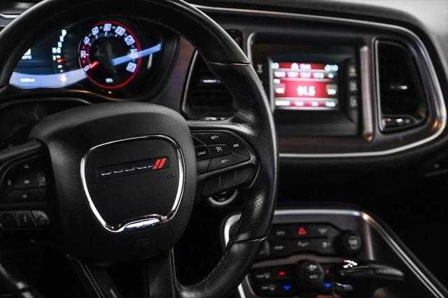 2017 Dodge Challenger SXT