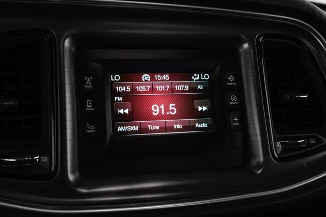 2017 Dodge Challenger SXT