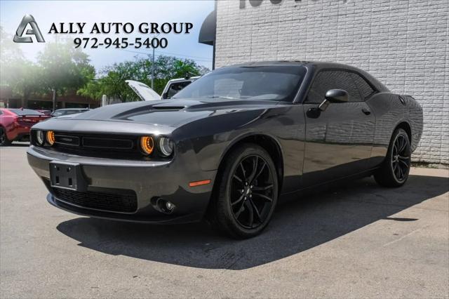 2017 Dodge Challenger SXT for sale in Addison, TX