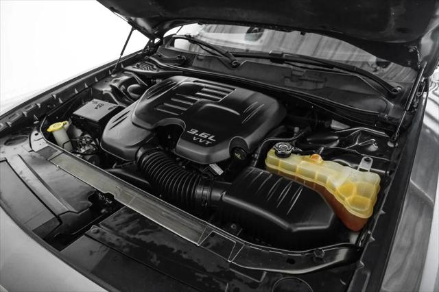 2017 Dodge Challenger SXT