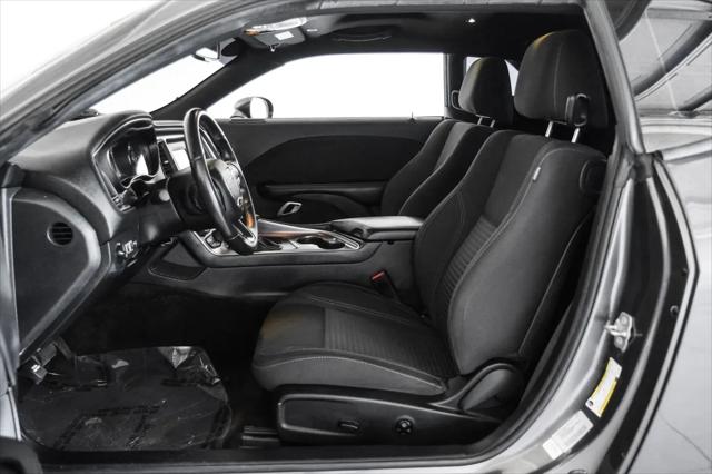 2017 Dodge Challenger SXT