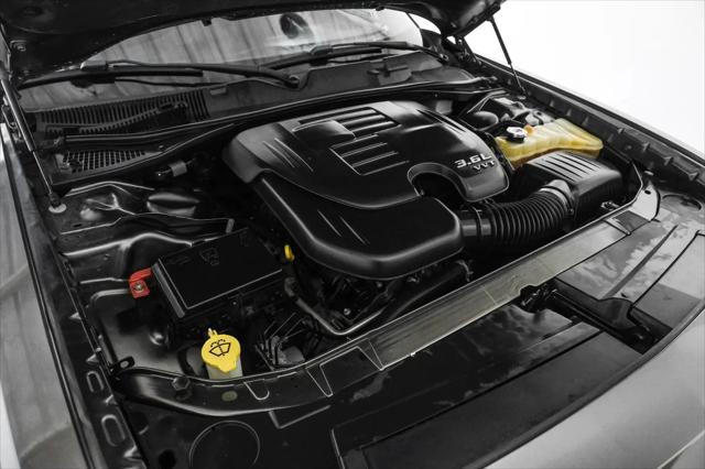 2017 Dodge Challenger SXT