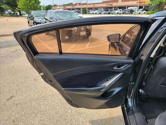 2016 Mazda Mazda6 i Sport