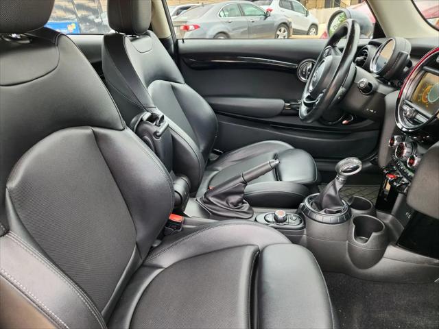 2017 MINI Hardtop Cooper S